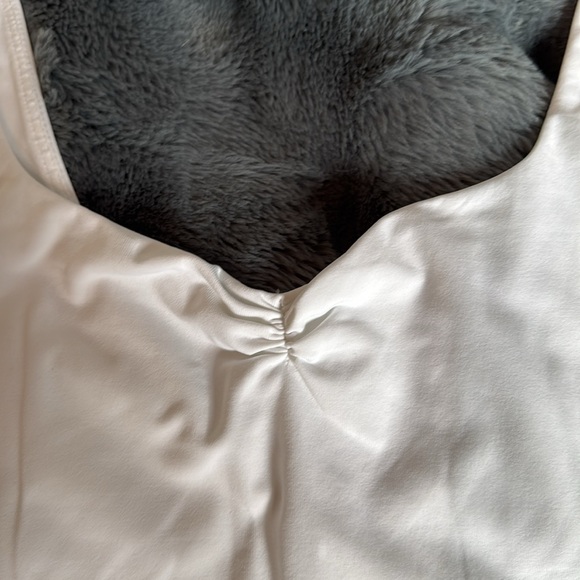 Bodysuit - Picture 2 of 3